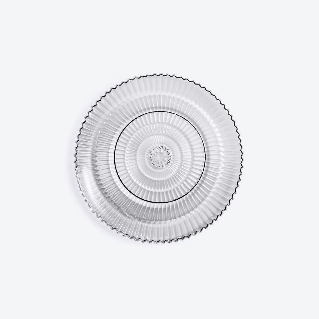 Glass-textured dinner plate