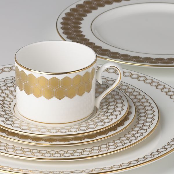 High-end bone china tableware set